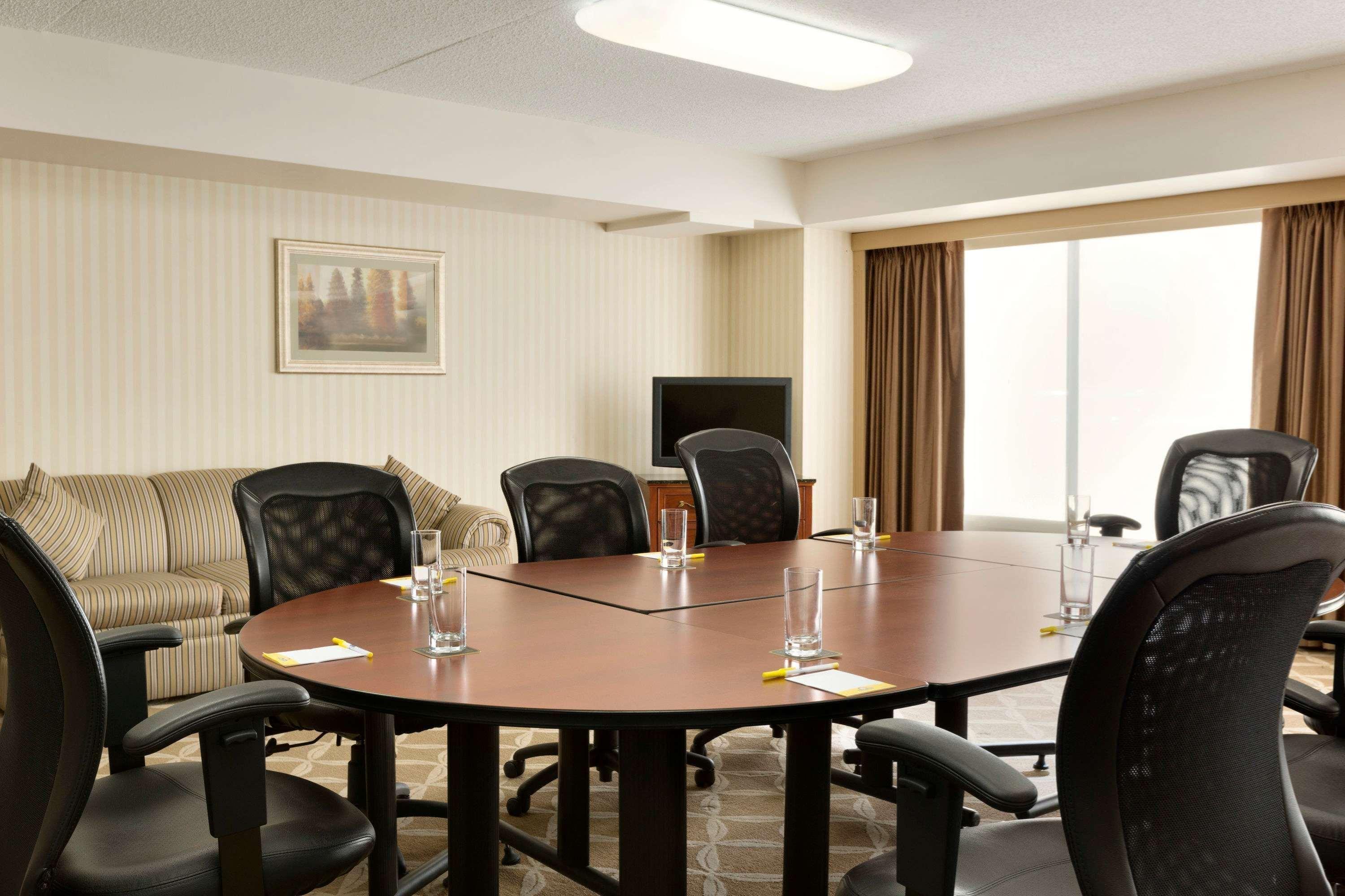 Border Inn & Suites Lloydminster Εξωτερικό φωτογραφία