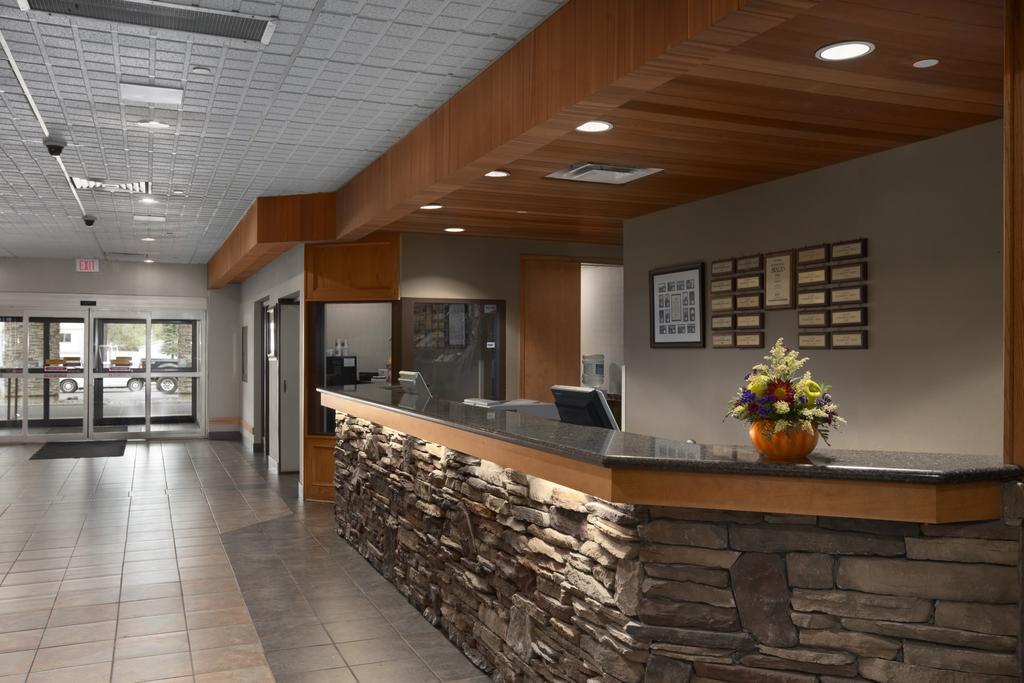 Border Inn & Suites Lloydminster Εσωτερικό φωτογραφία