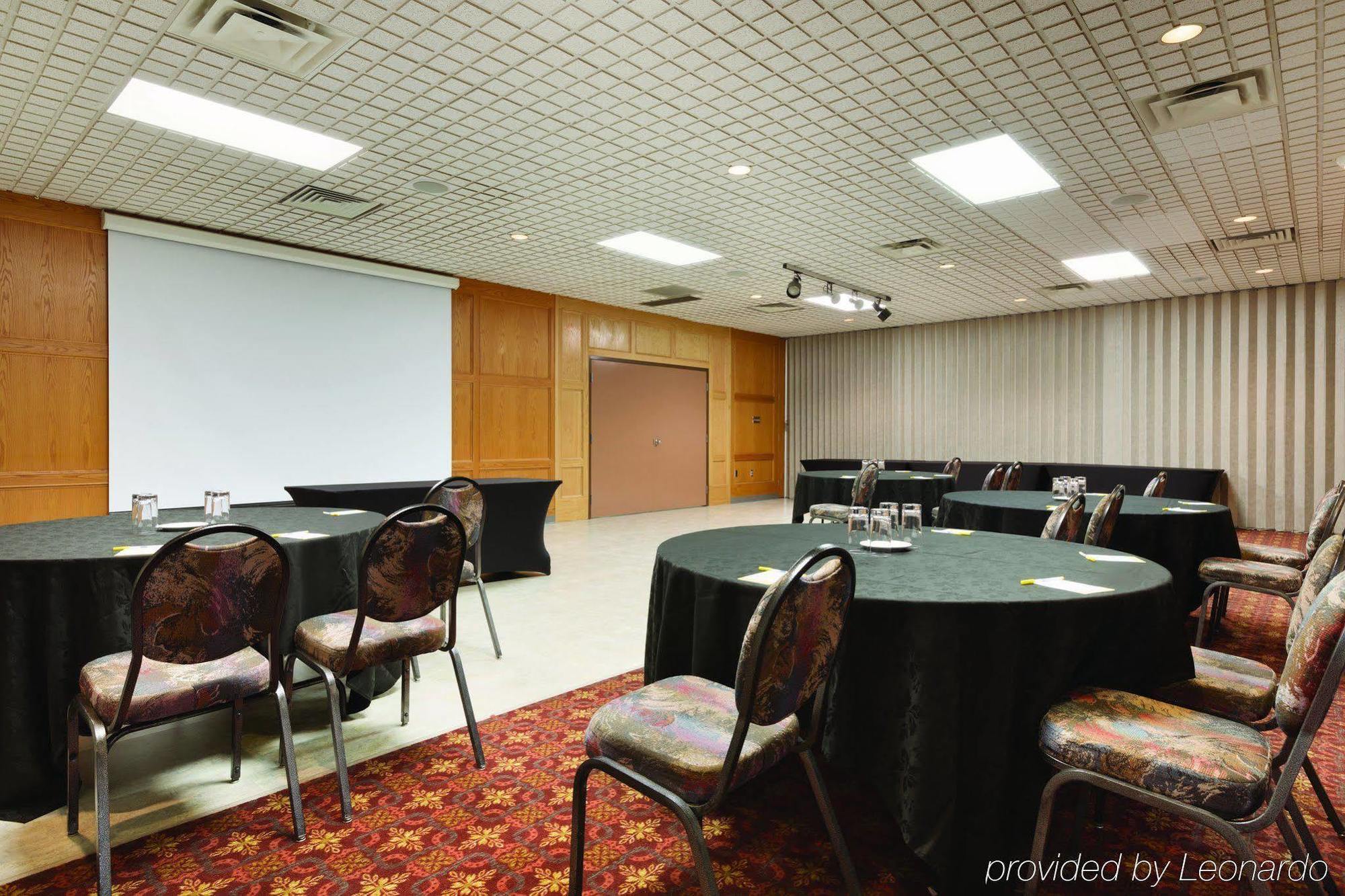 Border Inn & Suites Lloydminster Εξωτερικό φωτογραφία